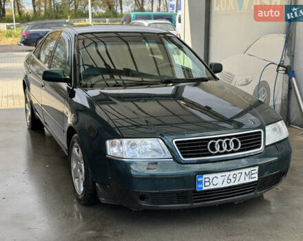 Зеленый Ауди А6, объемом двигателя 1.78 л и пробегом 300 тыс. км за 2950 $, фото 1 на Automoto.ua