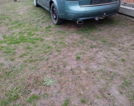 Зеленый Ауди А6, объемом двигателя 1 л и пробегом 300 тыс. км за 1400 $, фото 1 на Automoto.ua