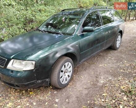 Зеленый Ауди А6, объемом двигателя 2.5 л и пробегом 300 тыс. км за 3200 $, фото 1 на Automoto.ua