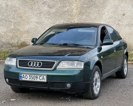 Зеленый Ауди А6, объемом двигателя 2.5 л и пробегом 300 тыс. км за 2400 $, фото 1 на Automoto.ua