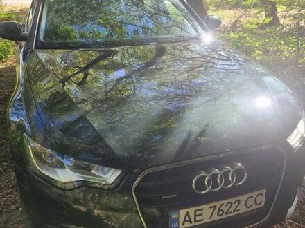 Ауди А6 2013 в Днепре (Днепропетровске) на Automoto.ua Зеленый Ауди А6, объемом двигателя 2.97 л и пробегом 316 тыс. км за 14500 $, фото 1 на Automoto.ua