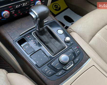 Белый Ауди A7 Sportback, объемом двигателя 3 л и пробегом 299 тыс. км за 13650 $, фото 17 на Automoto.ua