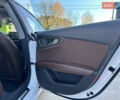 Ауди A7 Sportback 2011 в Тернополе на Automoto.ua Белый Ауди A7 Sportback, объемом двигателя 3 л и пробегом 209 тыс. км за 12799 $, фото 43 на Automoto.ua