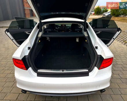 Білий Ауді A7 Sportback, об'ємом двигуна 3 л та пробігом 207 тис. км за 17999 $, фото 18 на Automoto.ua