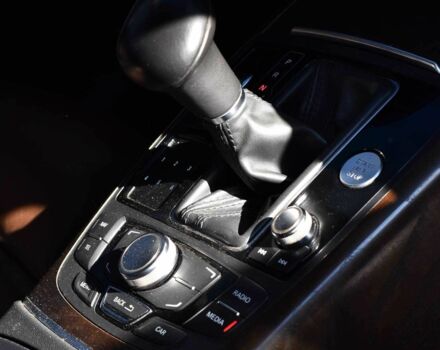 Белый Ауди A7 Sportback, объемом двигателя 3 л и пробегом 181 тыс. км за 14650 $, фото 16 на Automoto.ua