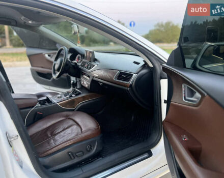 Белый Ауди A7 Sportback, объемом двигателя 2.77 л и пробегом 215 тыс. км за 13500 $, фото 15 на Automoto.ua