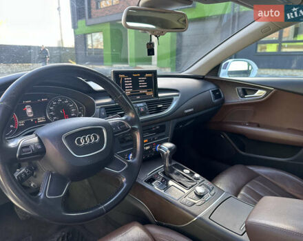 Ауди A7 Sportback 2011 в Тернополе на Automoto.ua Белый Ауди A7 Sportback, объемом двигателя 3 л и пробегом 209 тыс. км за 12799 $, фото 23 на Automoto.ua