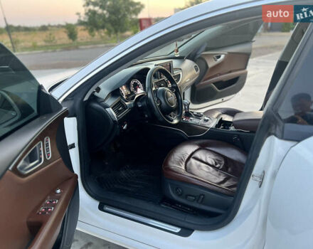 Белый Ауди A7 Sportback, объемом двигателя 2.77 л и пробегом 215 тыс. км за 13500 $, фото 17 на Automoto.ua