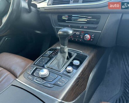 Ауди A7 Sportback 2011 в Тернополе на Automoto.ua Белый Ауди A7 Sportback, объемом двигателя 3 л и пробегом 209 тыс. км за 12799 $, фото 42 на Automoto.ua