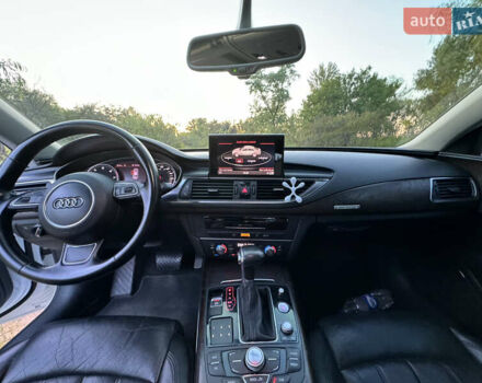 Белый Ауди A7 Sportback, объемом двигателя 3 л и пробегом 199 тыс. км за 20000 $, фото 13 на Automoto.ua
