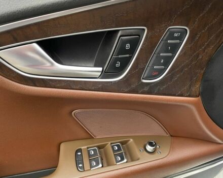Ауді A7 Sportback 2011 у Кривому Розі на Automoto.ua Білий Ауді A7 Sportback, об'ємом двигуна 3 л та пробігом 181 тис. км за 11500 $, фото 10 на Automoto.ua