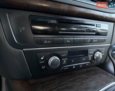 Білий Ауді A7 Sportback, об'ємом двигуна 3 л та пробігом 299 тис. км за 13333 $, фото 18 на Automoto.ua