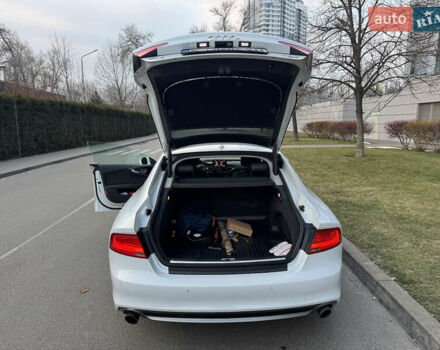 Белый Ауди A7 Sportback, объемом двигателя 3 л и пробегом 118 тыс. км за 17500 $, фото 9 на Automoto.ua