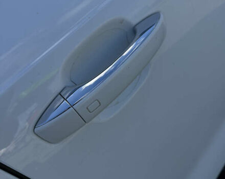 Білий Ауді A7 Sportback, об'ємом двигуна 3 л та пробігом 235 тис. км за 16799 $, фото 16 на Automoto.ua