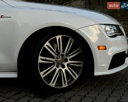 Білий Ауді A7 Sportback, об'ємом двигуна 3 л та пробігом 299 тис. км за 13333 $, фото 7 на Automoto.ua