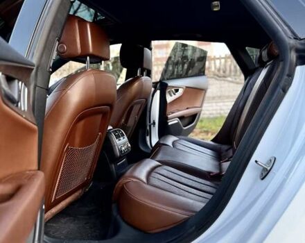 Білий Ауді A7 Sportback, об'ємом двигуна 3 л та пробігом 299 тис. км за 13333 $, фото 11 на Automoto.ua