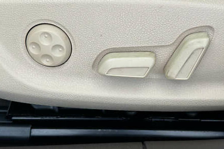 Белый Ауди A7 Sportback, объемом двигателя 3 л и пробегом 164 тыс. км за 15950 $, фото 9 на Automoto.ua