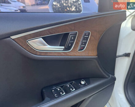 Белый Ауди A7 Sportback, объемом двигателя 3 л и пробегом 336 тыс. км за 13900 $, фото 45 на Automoto.ua