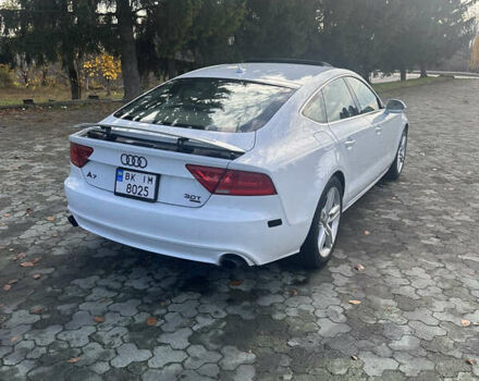 Белый Ауди A7 Sportback, объемом двигателя 3 л и пробегом 198 тыс. км за 18000 $, фото 1 на Automoto.ua