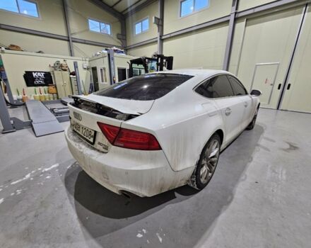 Белый Ауди A7 Sportback, объемом двигателя 3 л и пробегом 117 тыс. км за 18800 $, фото 6 на Automoto.ua