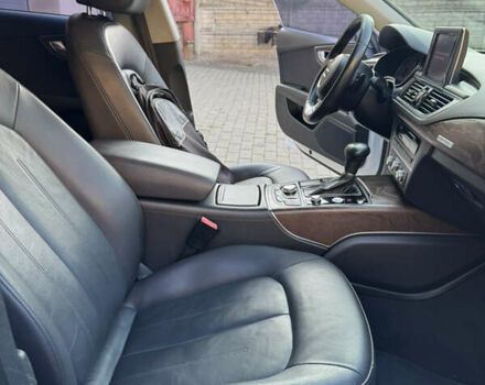 Белый Ауди A7 Sportback, объемом двигателя 3 л и пробегом 336 тыс. км за 13700 $, фото 78 на Automoto.ua