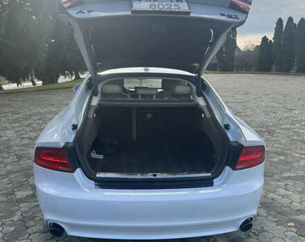 Белый Ауди A7 Sportback, объемом двигателя 3 л и пробегом 198 тыс. км за 18000 $, фото 2 на Automoto.ua