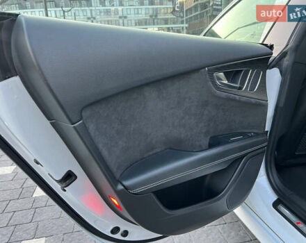 Белый Ауди A7 Sportback, объемом двигателя 3 л и пробегом 124 тыс. км за 23500 $, фото 35 на Automoto.ua