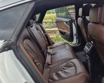 Белый Ауди A7 Sportback, объемом двигателя 3 л и пробегом 140 тыс. км за 22000 $, фото 9 на Automoto.ua