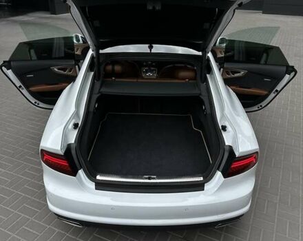 Белый Ауди A7 Sportback, объемом двигателя 2.97 л и пробегом 185 тыс. км за 32777 $, фото 3 на Automoto.ua