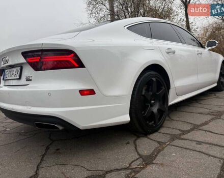 Белый Ауди A7 Sportback, объемом двигателя 3 л и пробегом 130 тыс. км за 20500 $, фото 4 на Automoto.ua