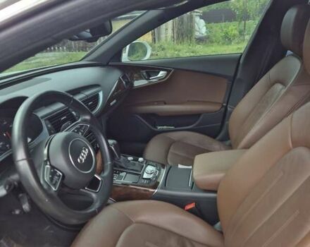 Белый Ауди A7 Sportback, объемом двигателя 3 л и пробегом 140 тыс. км за 22000 $, фото 1 на Automoto.ua