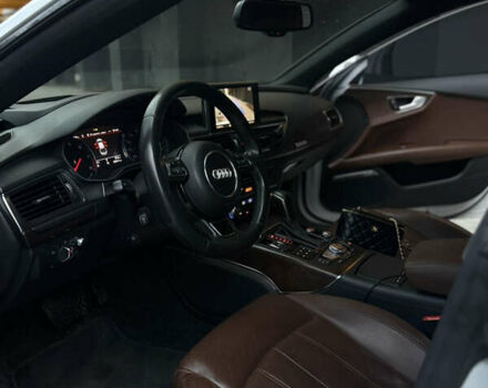 Белый Ауди A7 Sportback, объемом двигателя 3 л и пробегом 180 тыс. км за 23550 $, фото 18 на Automoto.ua