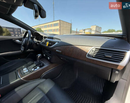 Белый Ауди A7 Sportback, объемом двигателя 3 л и пробегом 149 тыс. км за 28500 $, фото 9 на Automoto.ua