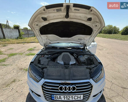 Белый Ауди A7 Sportback, объемом двигателя 3 л и пробегом 149 тыс. км за 28500 $, фото 27 на Automoto.ua
