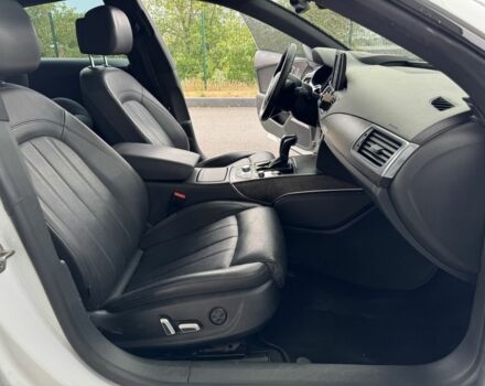 Белый Ауди A7 Sportback, объемом двигателя 3 л и пробегом 129 тыс. км за 28300 $, фото 5 на Automoto.ua
