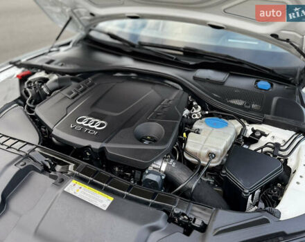 Белый Ауди A7 Sportback, объемом двигателя 3 л и пробегом 125 тыс. км за 23900 $, фото 77 на Automoto.ua
