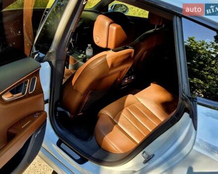 Білий Ауді A7 Sportback, об'ємом двигуна 3 л та пробігом 207 тис. км за 23999 $, фото 4 на Automoto.ua
