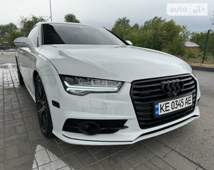 Белый Ауди A7 Sportback, объемом двигателя 3 л и пробегом 118 тыс. км за 33300 $, фото 4 на Automoto.ua