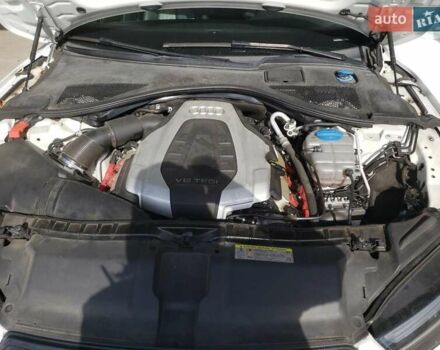 Белый Ауди A7 Sportback, объемом двигателя 3 л и пробегом 160 тыс. км за 4200 $, фото 10 на Automoto.ua