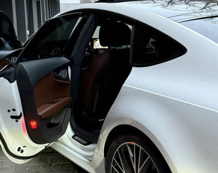 Белый Ауди A7 Sportback, объемом двигателя 3 л и пробегом 180 тыс. км за 23550 $, фото 3 на Automoto.ua