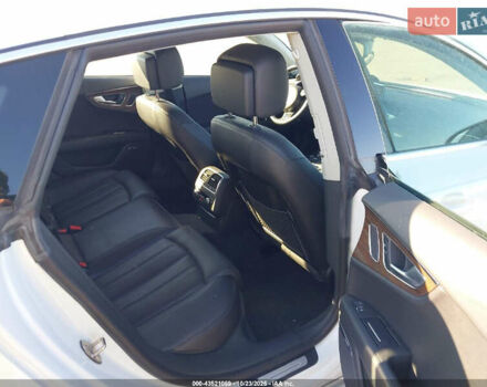 Белый Ауди A7 Sportback, объемом двигателя 3 л и пробегом 85 тыс. км за 5500 $, фото 18 на Automoto.ua