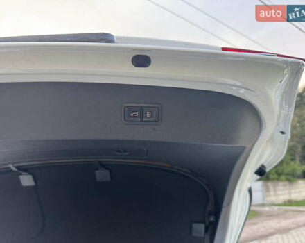 Белый Ауди A7 Sportback, объемом двигателя 3 л и пробегом 108 тыс. км за 21900 $, фото 27 на Automoto.ua