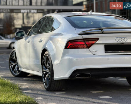 Белый Ауди A7 Sportback, объемом двигателя 3 л и пробегом 256 тыс. км за 19800 $, фото 17 на Automoto.ua