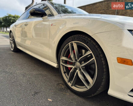 Белый Ауди A7 Sportback, объемом двигателя 3 л и пробегом 139 тыс. км за 26800 $, фото 2 на Automoto.ua