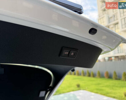 Белый Ауди A7 Sportback, объемом двигателя 3 л и пробегом 256 тыс. км за 19800 $, фото 68 на Automoto.ua