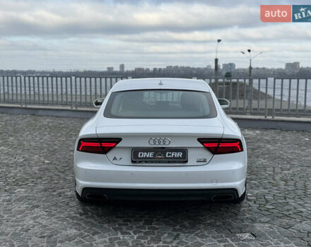 Білий Ауді A7 Sportback, об'ємом двигуна 1.98 л та пробігом 141 тис. км за 24000 $, фото 3 на Automoto.ua