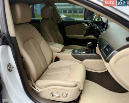 Белый Ауди A7 Sportback, объемом двигателя 3 л и пробегом 111 тыс. км за 27000 $, фото 18 на Automoto.ua