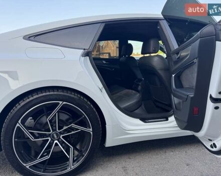 Белый Ауди A7 Sportback, объемом двигателя 3 л и пробегом 113 тыс. км за 48900 $, фото 30 на Automoto.ua