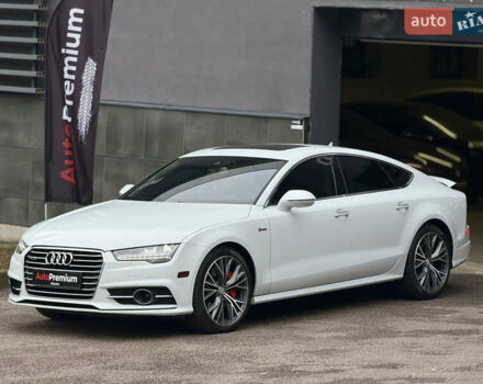 Белый Ауди A7 Sportback, объемом двигателя 3 л и пробегом 111 тыс. км за 27000 $, фото 2 на Automoto.ua
