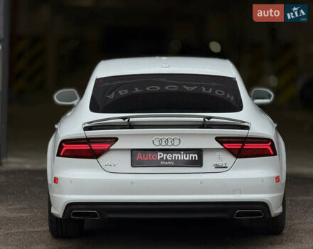 Белый Ауди A7 Sportback, объемом двигателя 3 л и пробегом 111 тыс. км за 27000 $, фото 6 на Automoto.ua